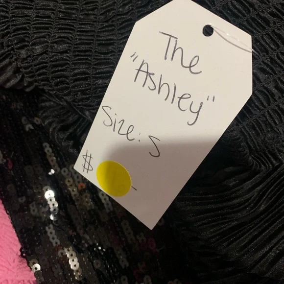 HYFVE Black Strapless Pleated Maxi Dress - Picture 8 of 8